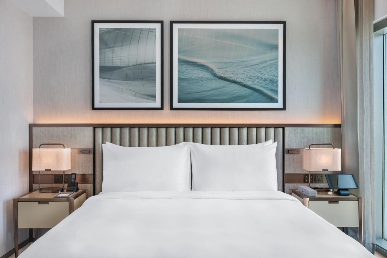 ホテル Address Creek Harbour ドバイ エクステリア 写真 A guest room at the Hilton Garden Inn